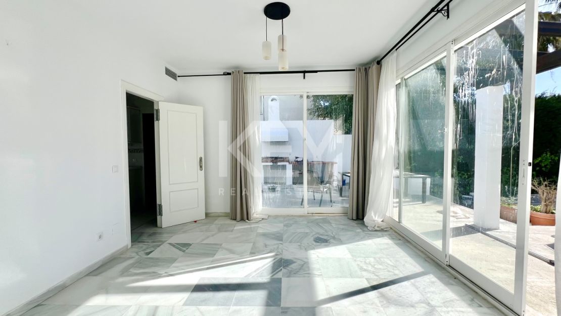 Luxury villa renovation opportunity near Puerto Banús, Marbella