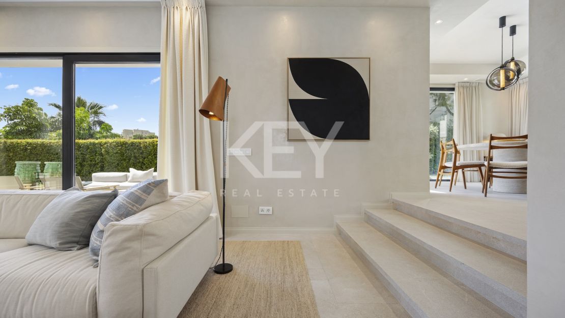 New-build Villa with a Contemporary Design in the Exclusive La Alqueria area, Benahavis