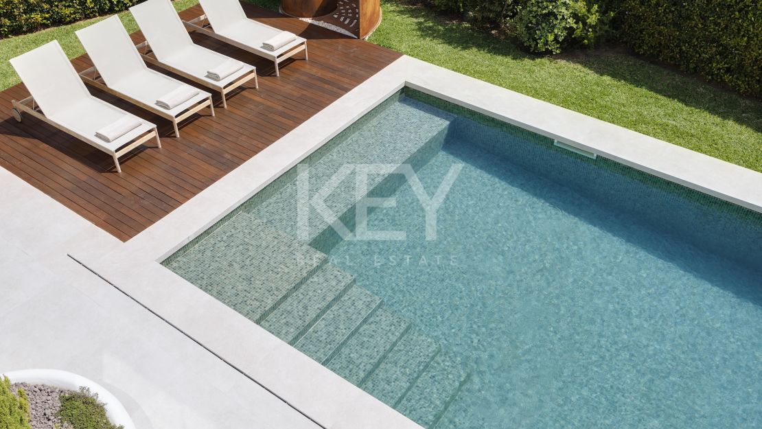 New-build Villa with a Contemporary Design in the Exclusive La Alqueria area, Benahavis