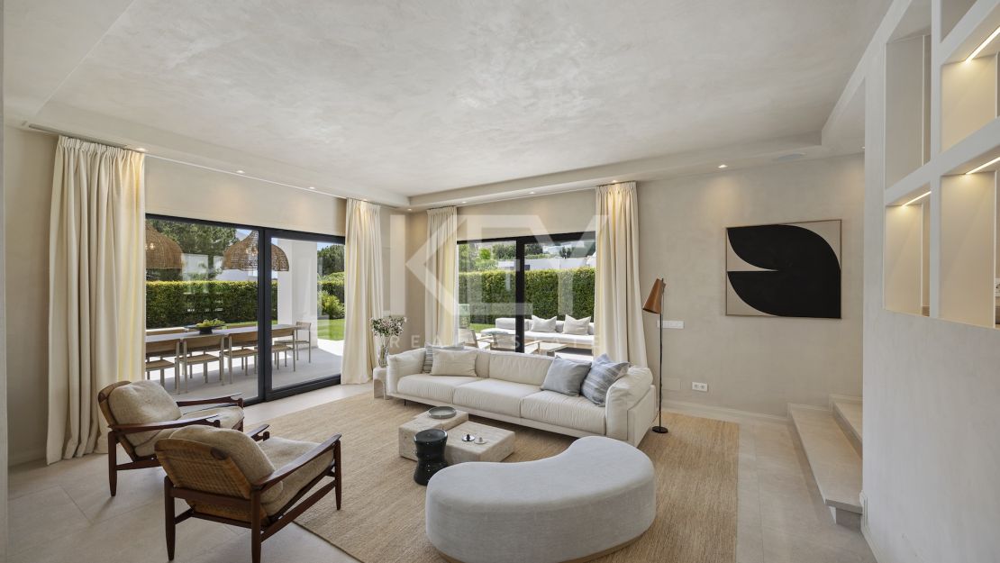 New-build Villa with a Contemporary Design in the Exclusive La Alqueria area, Benahavis