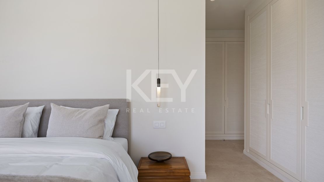 New-build Villa with a Contemporary Design in the Exclusive La Alqueria area, Benahavis