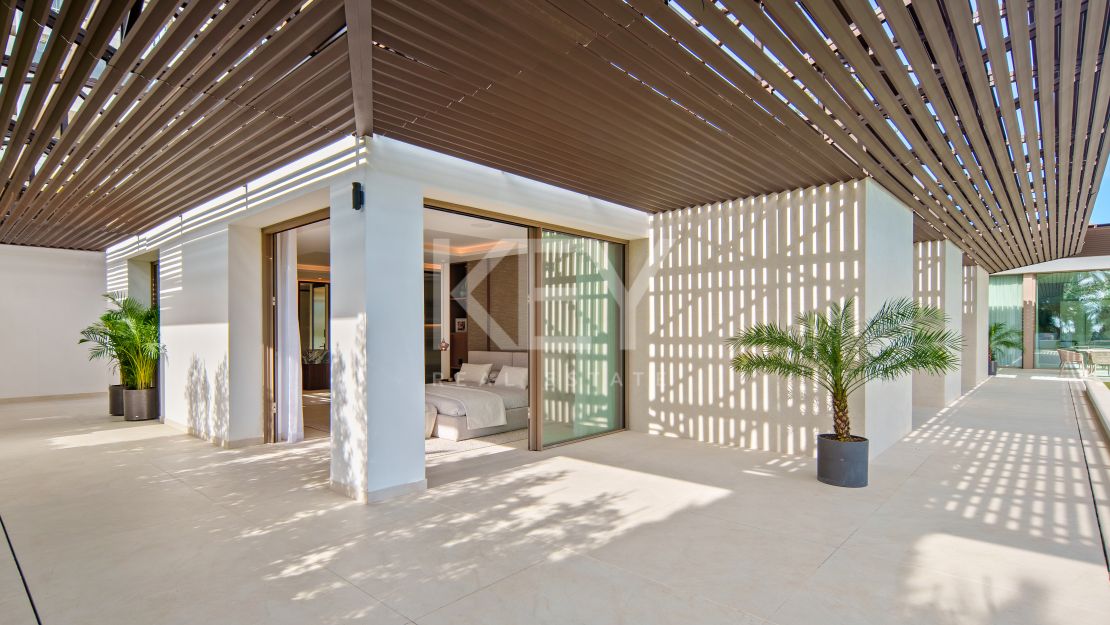 Spacious Villa with lots of Light and La Concha View in Marbella