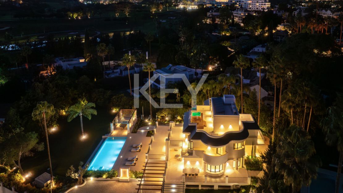 Private Luxury Villa in Nueva Andalucía, Marbella