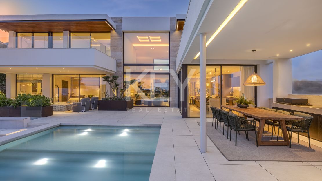 Stunning Newly Built Villa with Sea Views in Casares