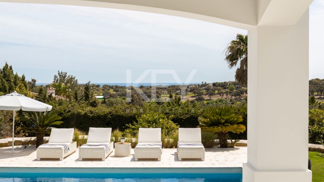 Andalusian Home with Sea Views and Effortless Indoor-Outdoor Living in Sotogrande