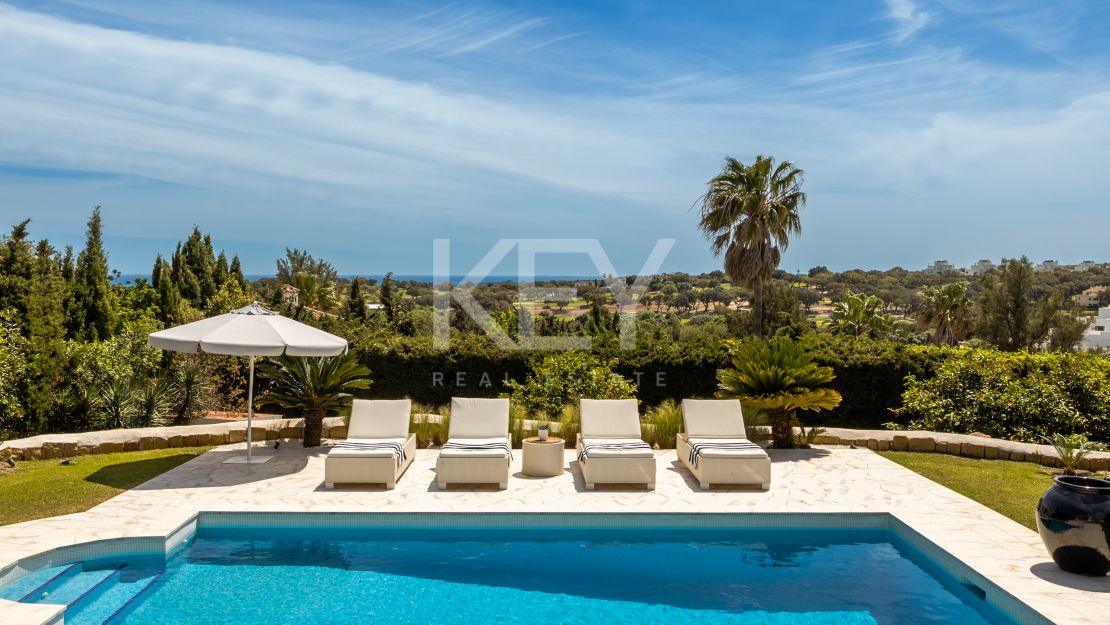 Andalusian Home with Sea Views and Effortless Indoor-Outdoor Living in Sotogrande