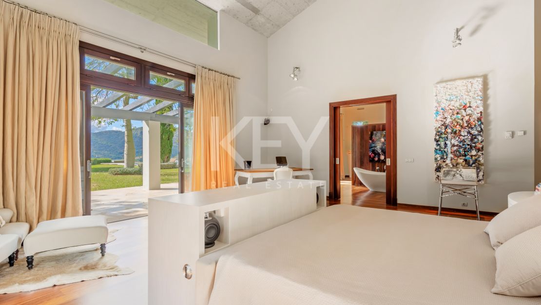 Private Villa with Mediterranean Views in Exclusive Area of La Zagaleta