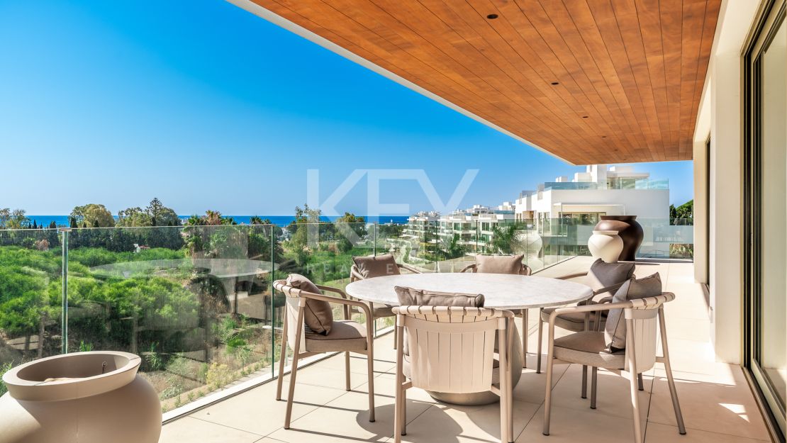 Luxury Apartment with Panoramic Sea Views and Private Pool in Benalus, Marbella Golden Mile