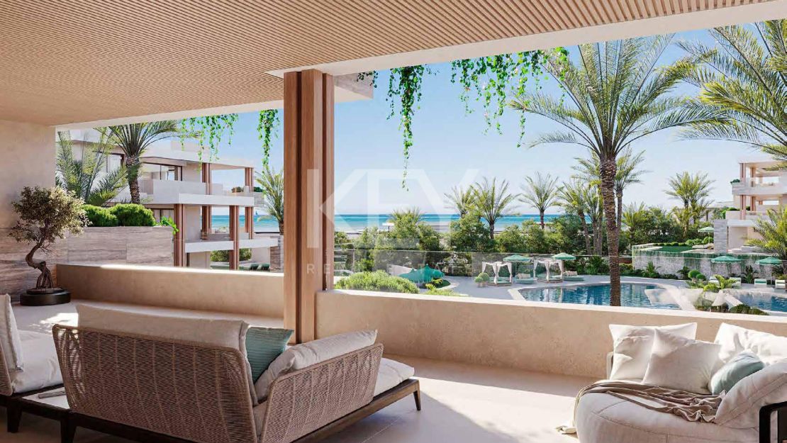 Apartment in the most privileged frontline location in New Golden Mile, Estepona