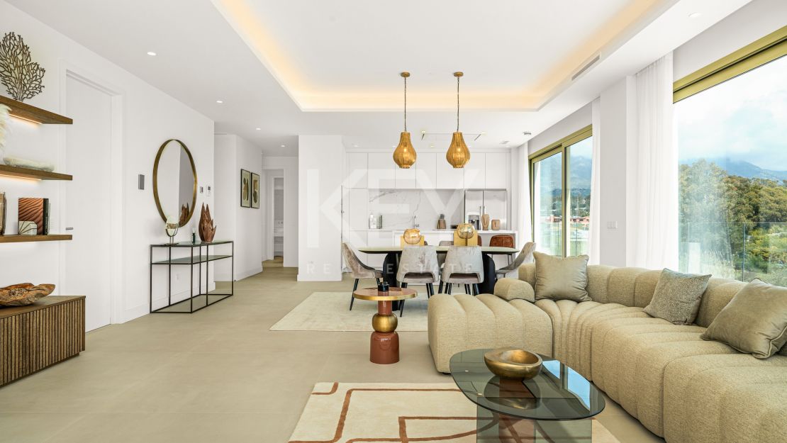 Modern Dúplex with Private Pool near the beach in Benalús, Marbella Golden Mile