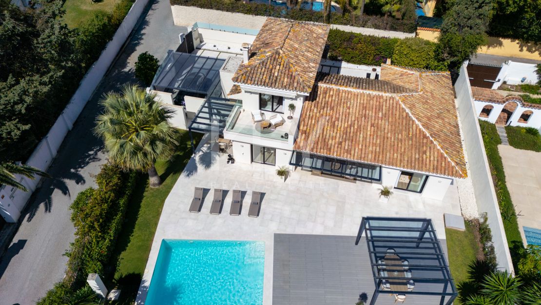 Amazing Beachside Villa in San Pedro, Marbella