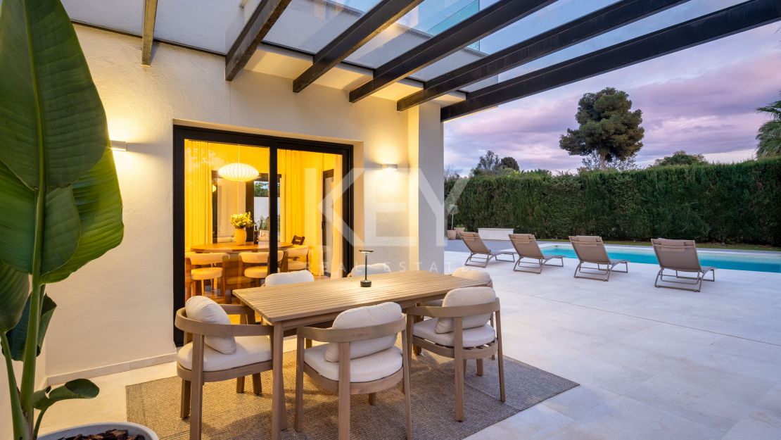 Amazing Beachside Villa in San Pedro, Marbella
