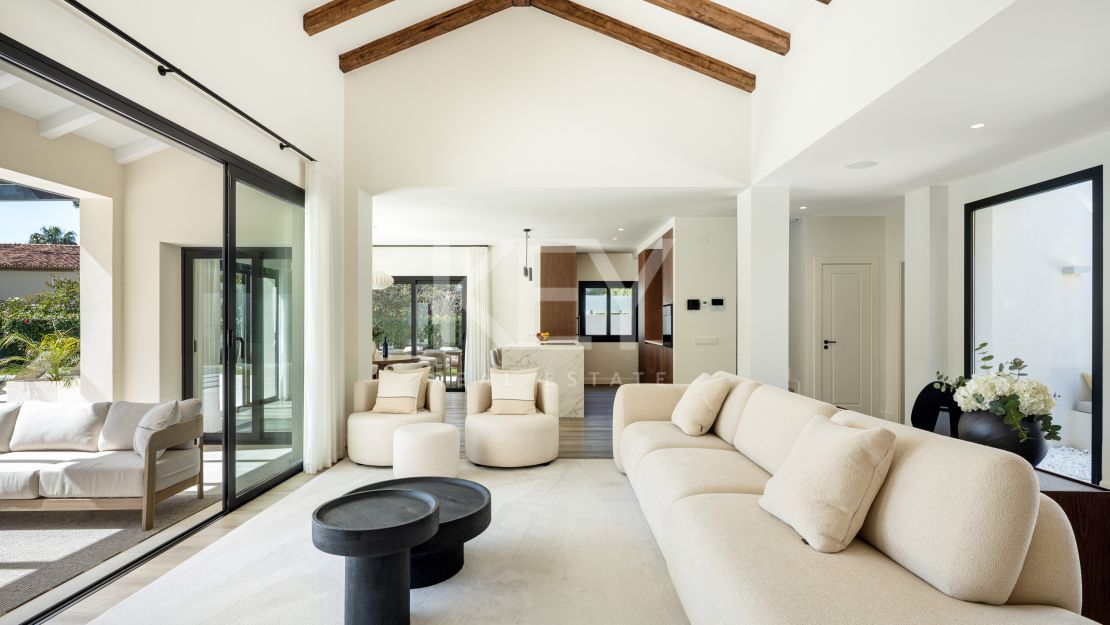 Amazing Beachside Villa in San Pedro, Marbella