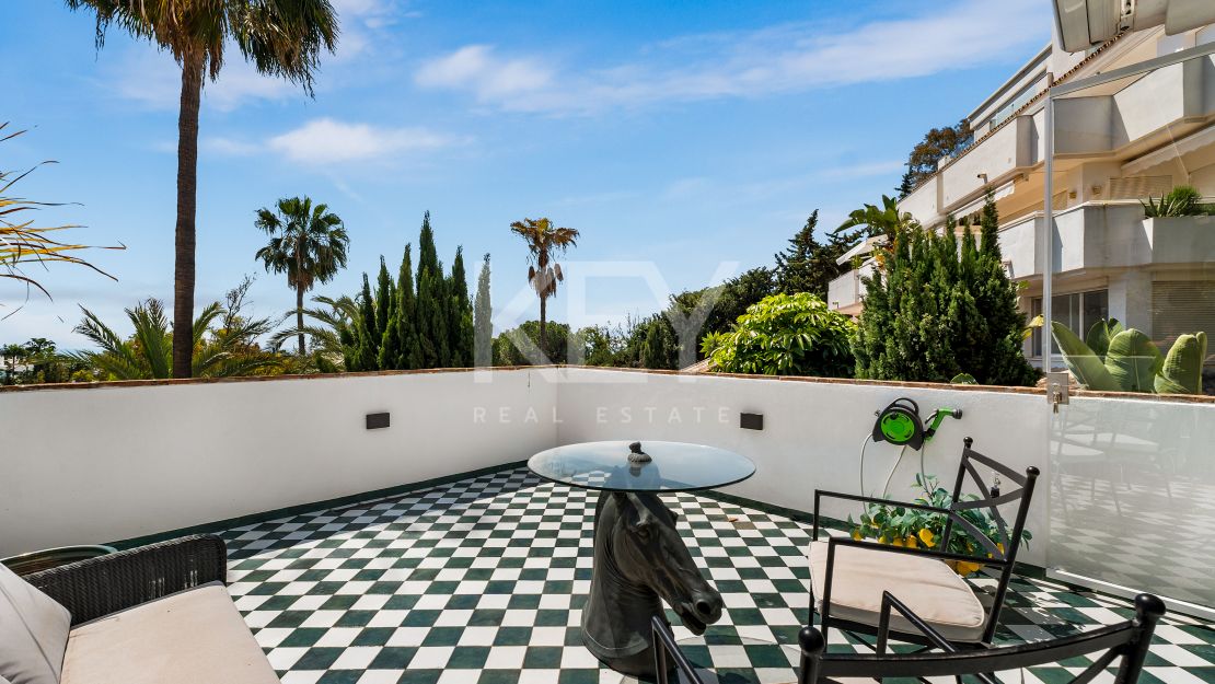 Stunning 3 Bedroom Apartment in Marbella Golden Mile