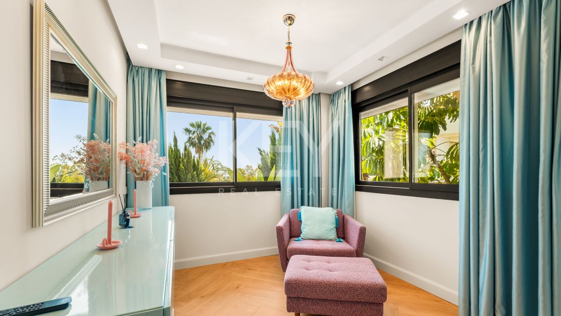 Stunning 3 Bedroom Apartment in Marbella Golden Mile