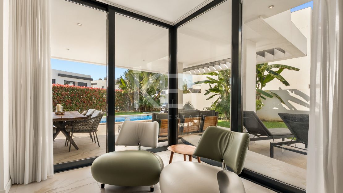 Modern 3 Bedroom Villa for Rent in Selwo, Estepona