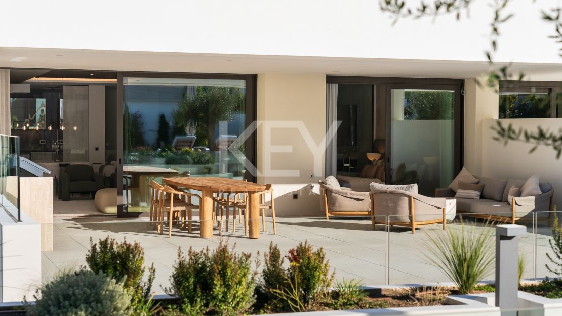 Stunning 4-Bedroom Ground Floor Apartment in Epic Phase 3, Marbella Golden Mile