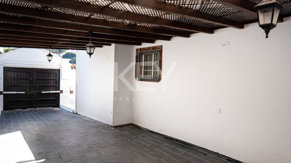 Charming Golf Side Villa in Las Brisas, Nueva Andalucia, Marbella