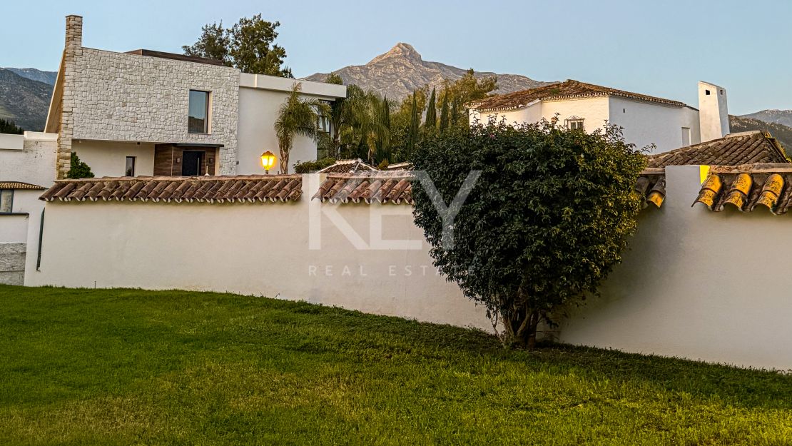 Charming Golf Side Villa in Las Brisas, Nueva Andalucia, Marbella