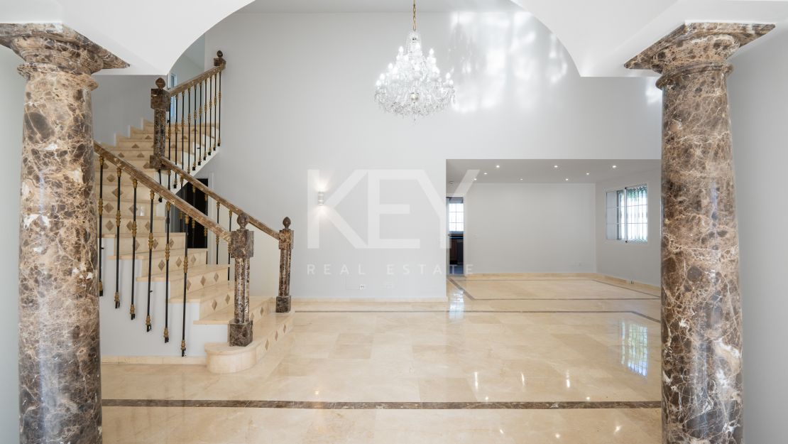 Charming Golf Side Villa in Las Brisas, Nueva Andalucia, Marbella