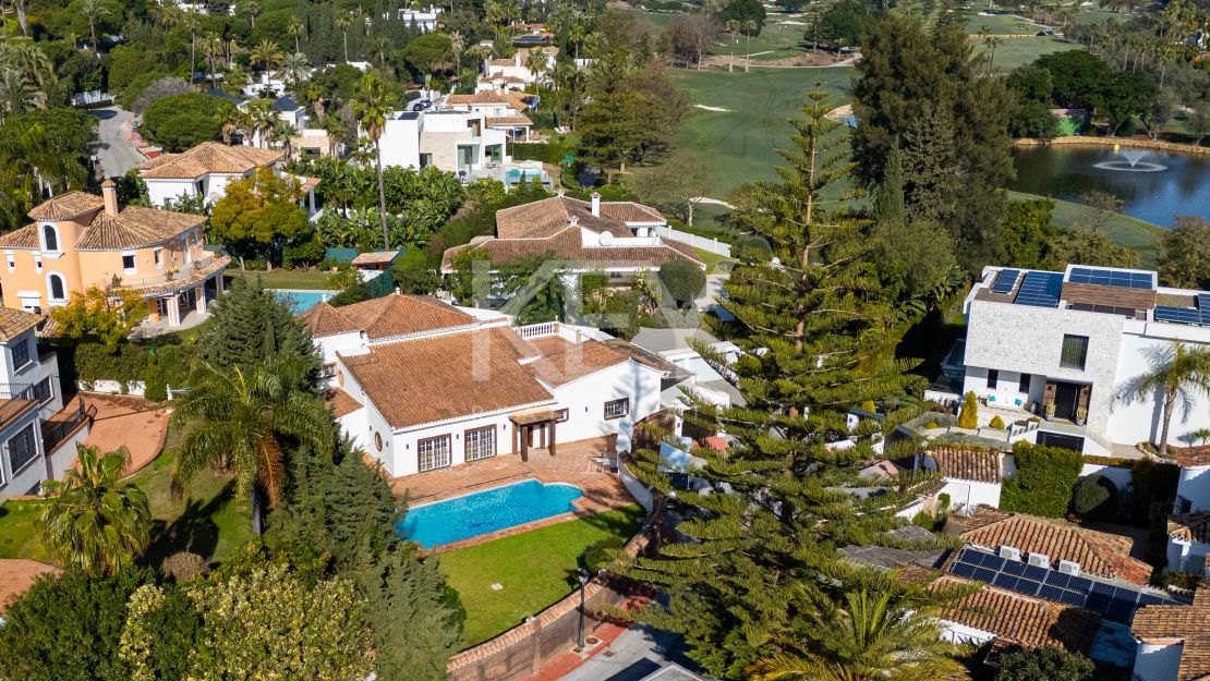 Charming Golf Side Villa in Las Brisas, Nueva Andalucia, Marbella