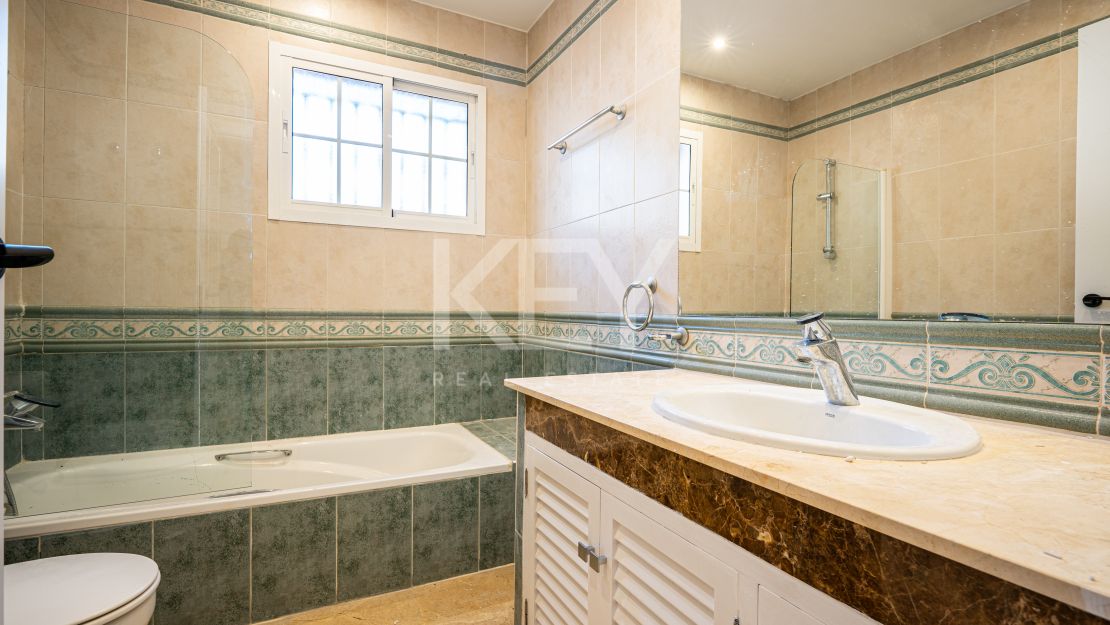 Charming Golf Side Villa in Las Brisas, Nueva Andalucia, Marbella