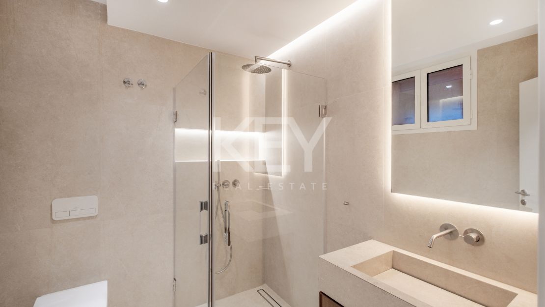 Fully renovated luxury townhouse on the Golden Mile, Marbella