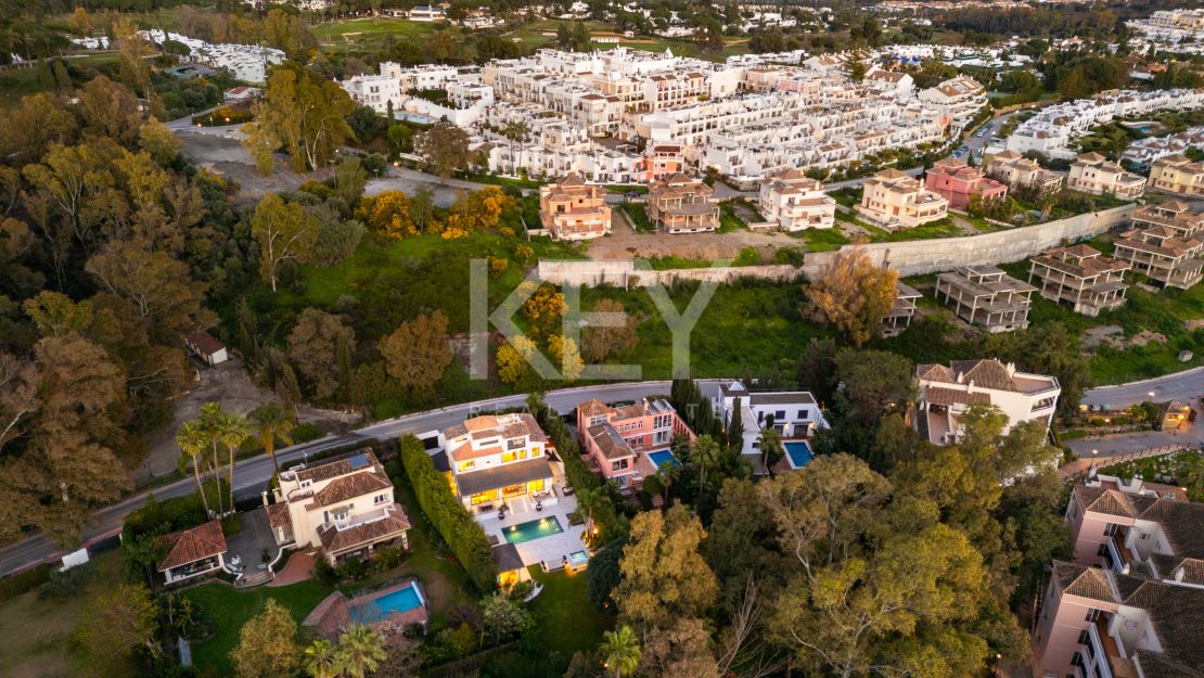Modern Japandi Villa in Nueva Andalucía, Marbella