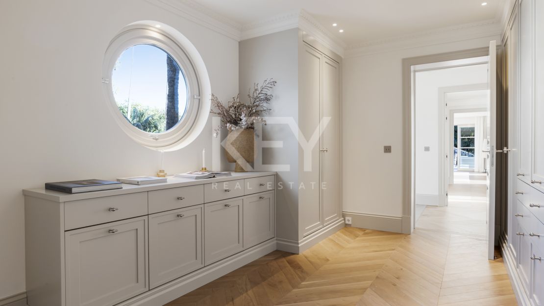 Luxury villa for sale in Nueva Andalucía, Marbella