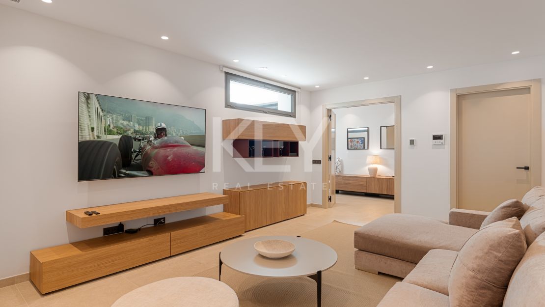 Elegant Villa in La Cerquilla, Nueva Andalucía