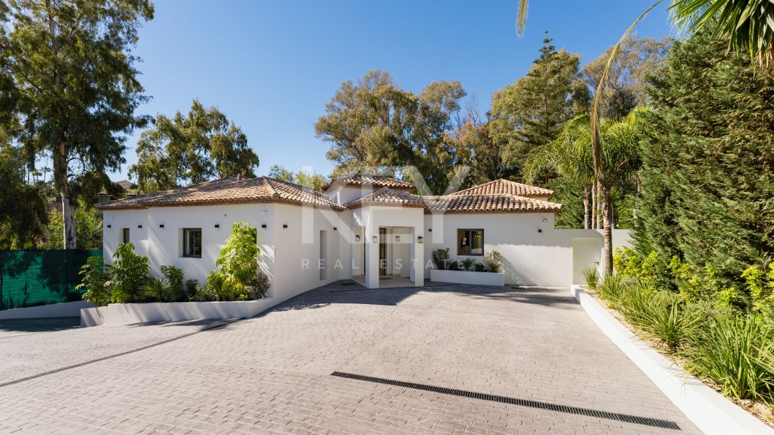 Elegant Villa in La Cerquilla, Nueva Andalucía