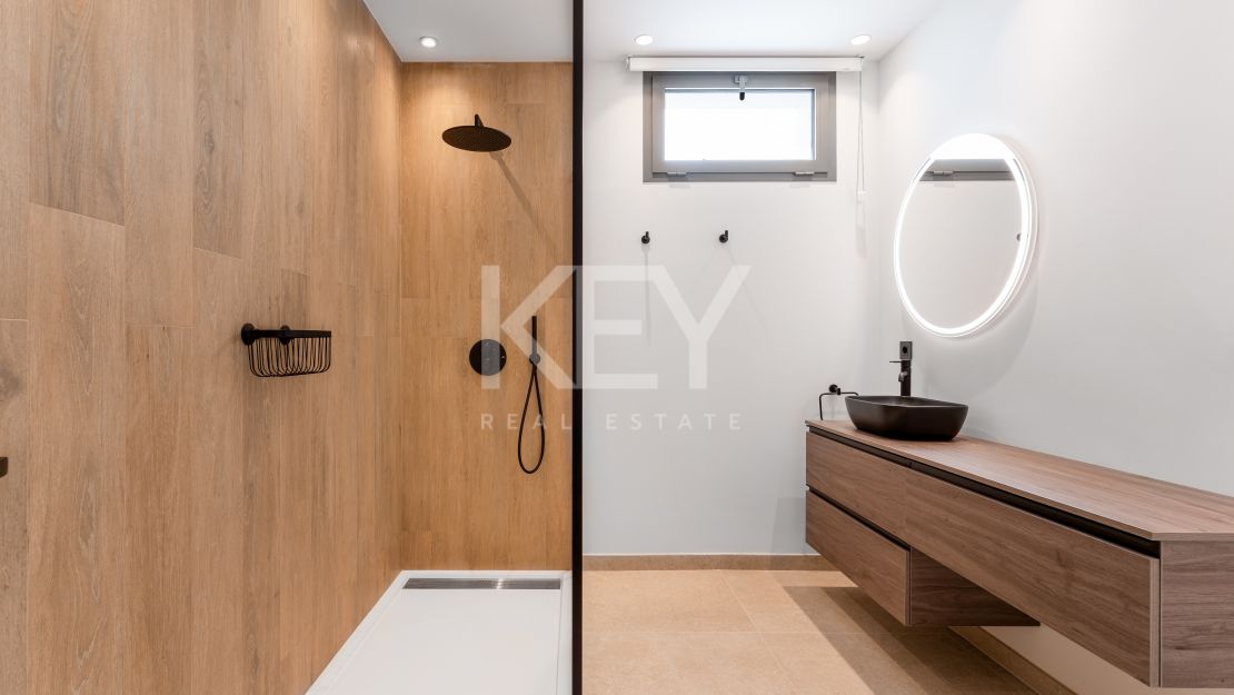 Elegant Villa in La Cerquilla, Nueva Andalucía