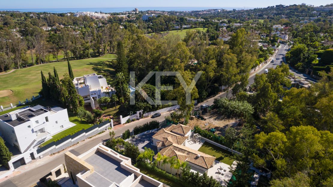 Elegant Villa in La Cerquilla, Nueva Andalucía