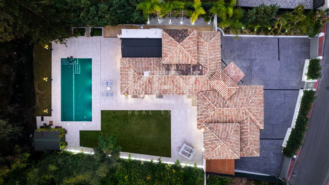 Elegant Villa in La Cerquilla, Nueva Andalucía