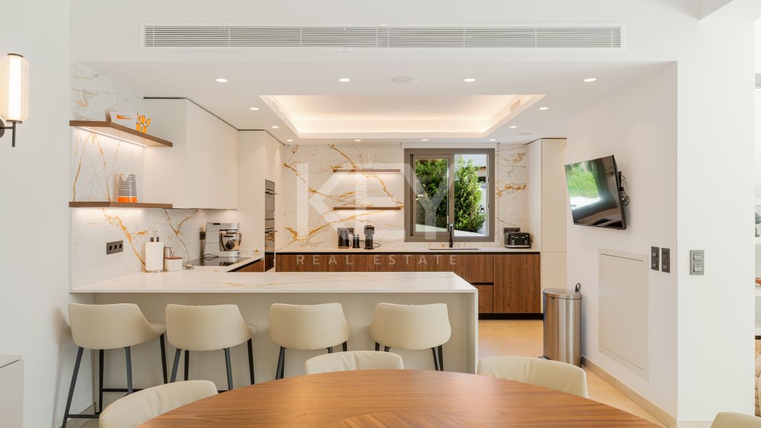 Elegant Villa in La Cerquilla, Nueva Andalucía