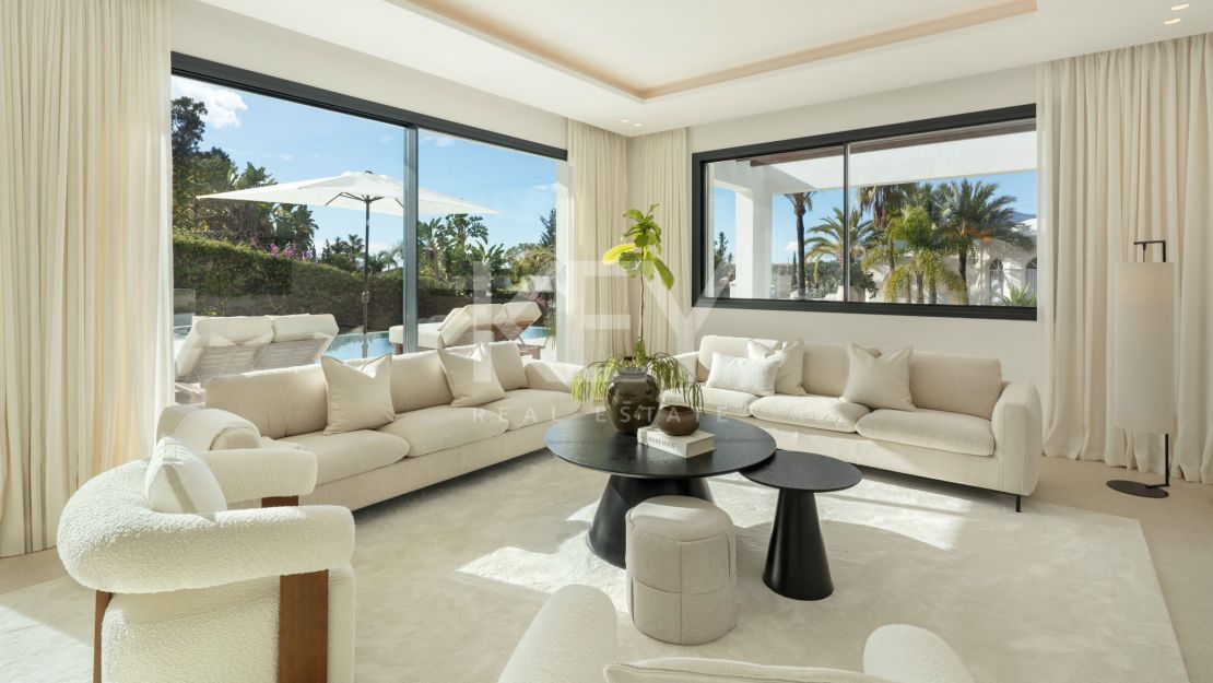Contemporary Newly Built Luxury Villa in El Paraiso, Estepona
