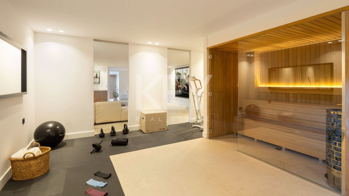 Contemporary Newly Built Luxury Villa in El Paraiso, Estepona