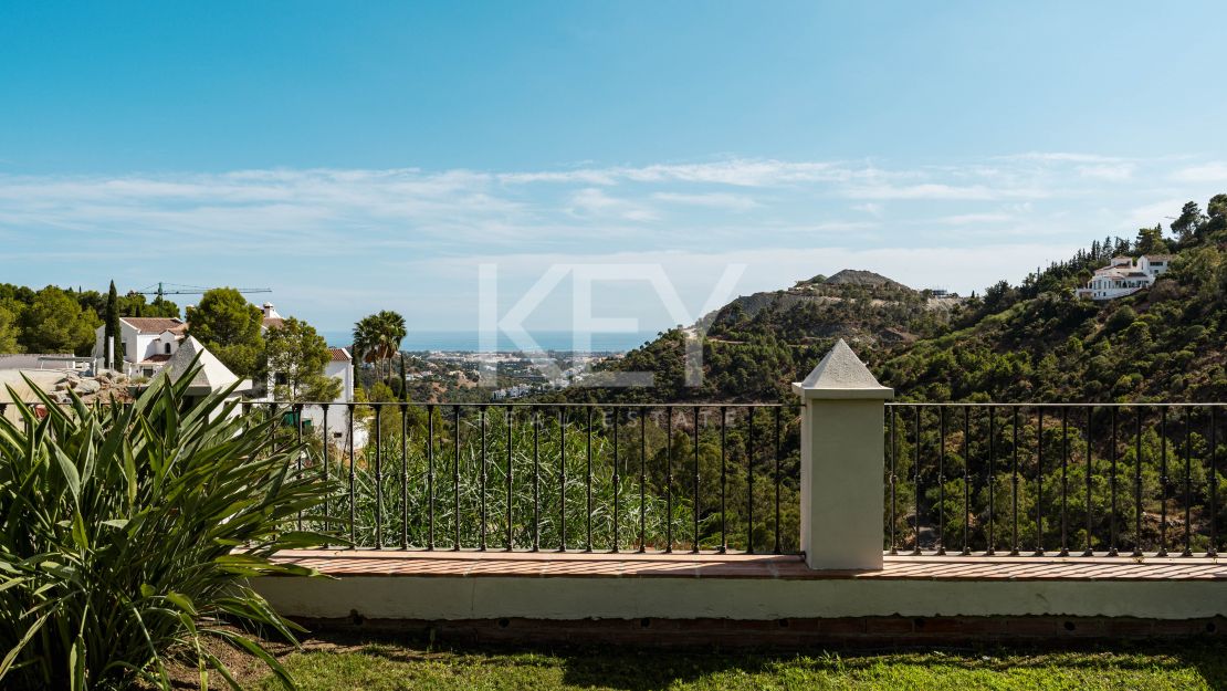 Classic Elegant Villa in El Madroñal, Benahavis