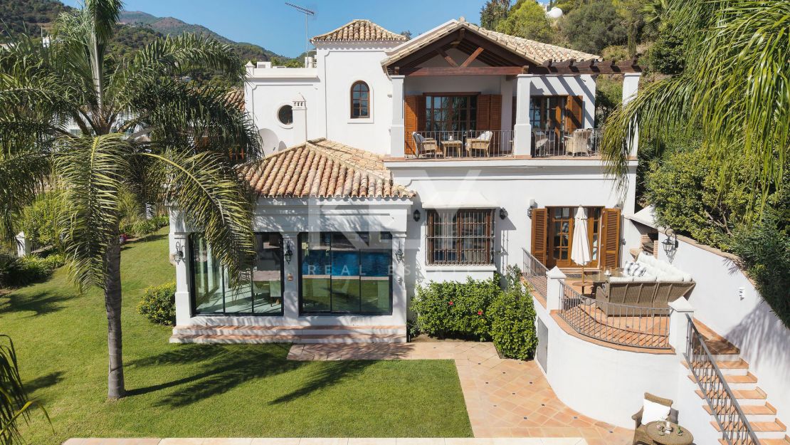 Classic Elegant Villa in El Madroñal, Benahavis