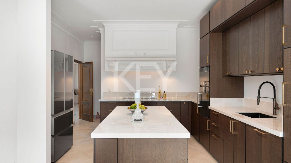 Classic Elegant Villa in El Madroñal, Benahavis