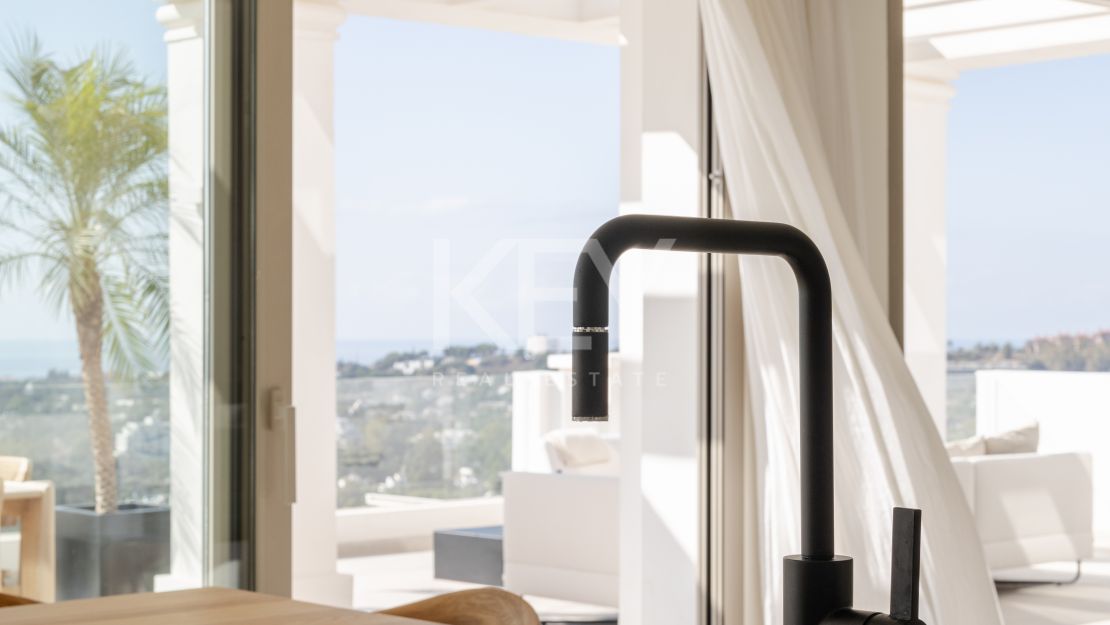 Private Corner Duplex Penthouse with Villa-Like Privacy & Panoramic Sea Views