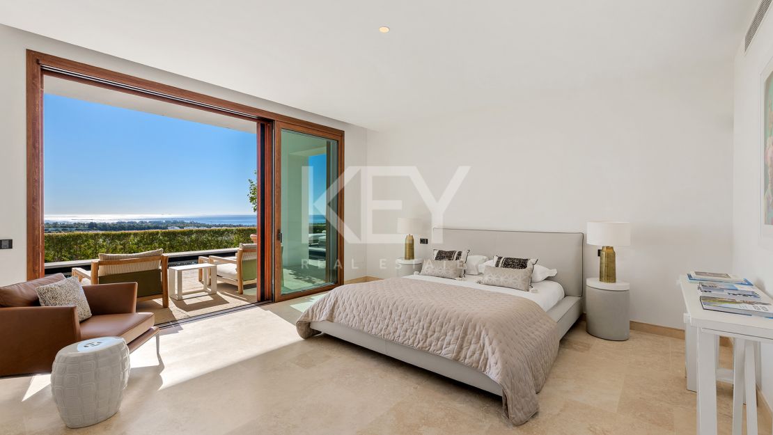 Modern Luxury Apartment with Garden in Finca Cortesin, Casares