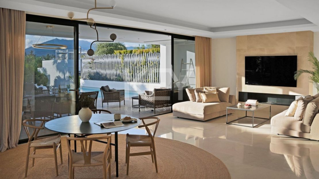 Luxury Villa on Marbella Golden Mile near the beach and Puente Romano Beach Resort