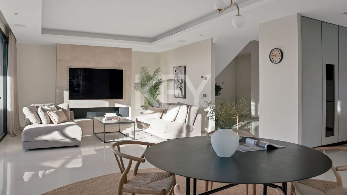 Luxury Villa on Marbella Golden Mile near the beach and Puente Romano Beach Resort