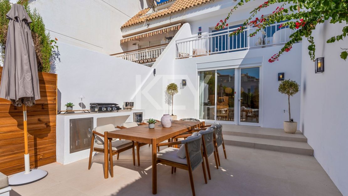 Modern Townhouse for Sale in Nagüeles, Marbella Golden Mile