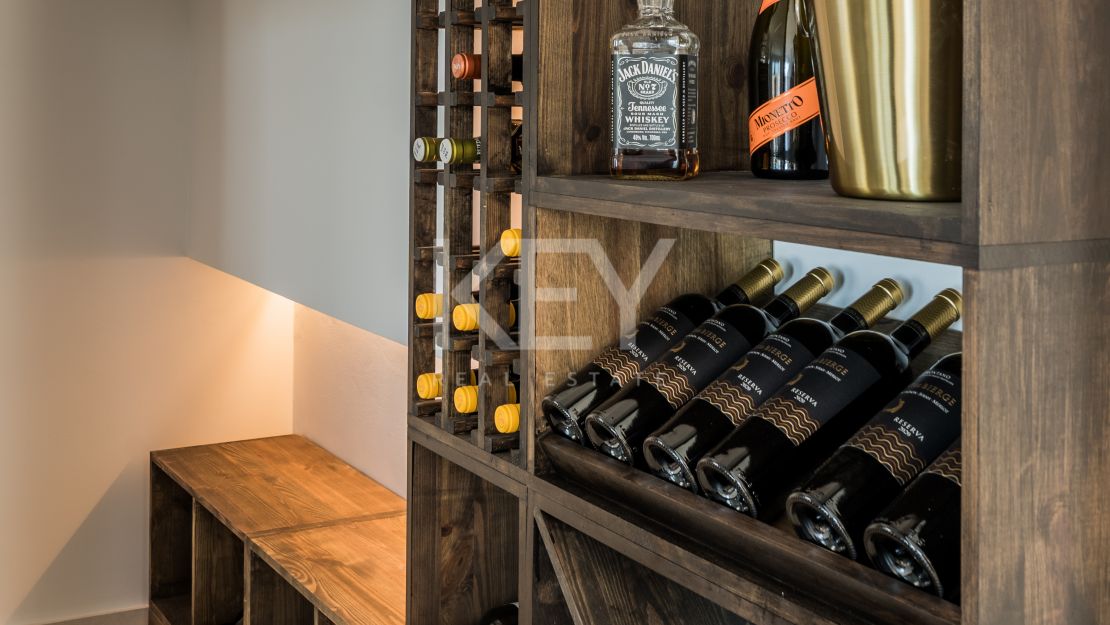 Duplex penthouse with panoramic sea views in Nueva Andalucía