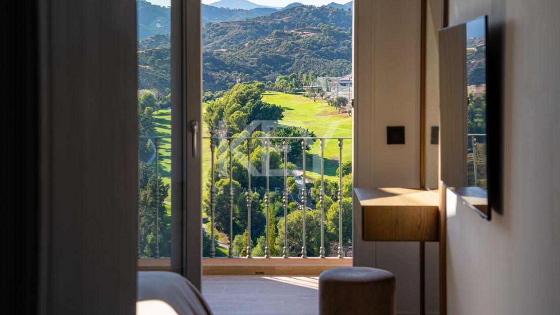 Renovated Elegant Townhouse in Benahavís