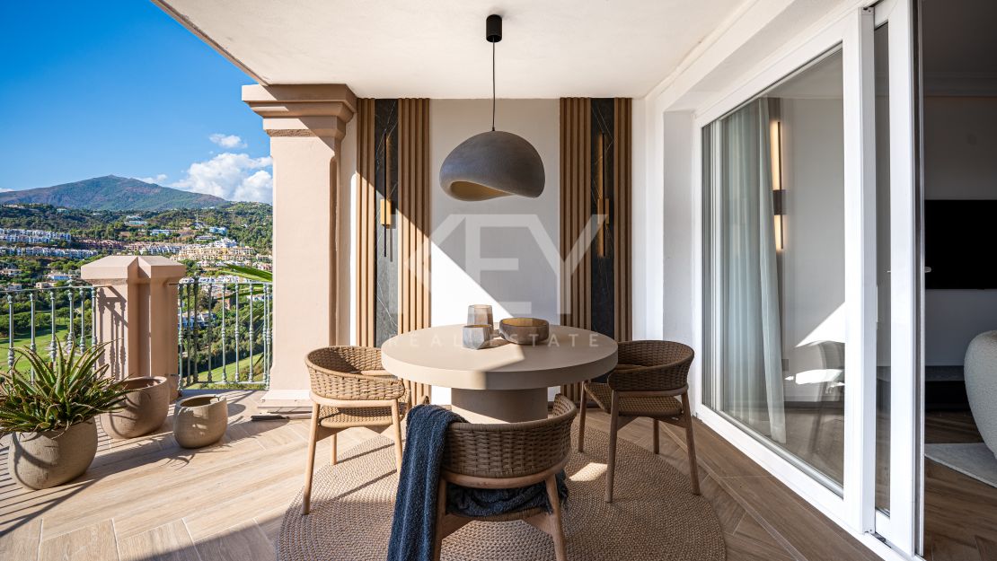 Renovated Elegant Townhouse in Benahavís