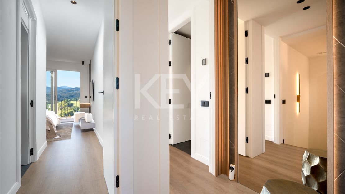 Renovated Elegant Townhouse in Benahavís