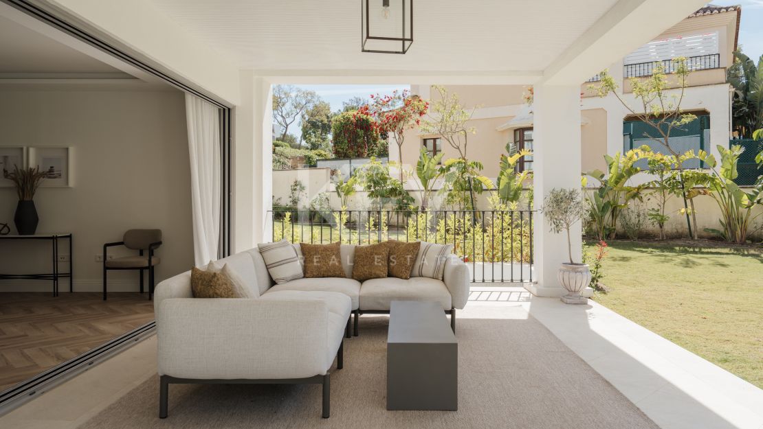 Stunning Newly Built Family Villa in Los Arqueros, Benahavis